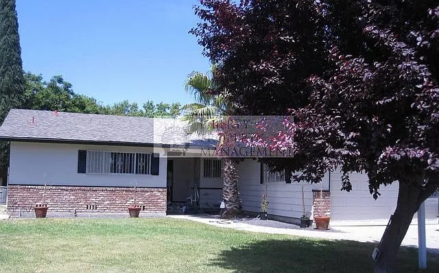 8845 Los Olivos Ct photo 1