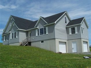 1073 Bennie Rd, Cortland, NY 13045