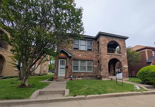 5803 La Vista Ct #1 Photo 1