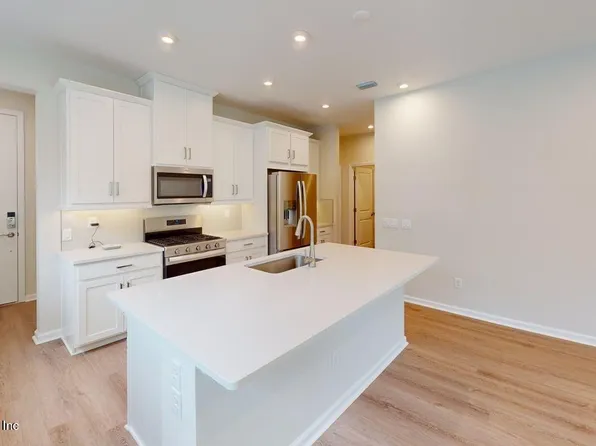 473 JUNIPER HILLS Drive, St. Johns, FL 32259