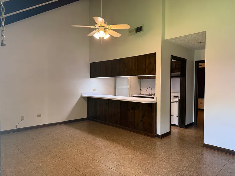 1840 Badt St #3 — Photo 2