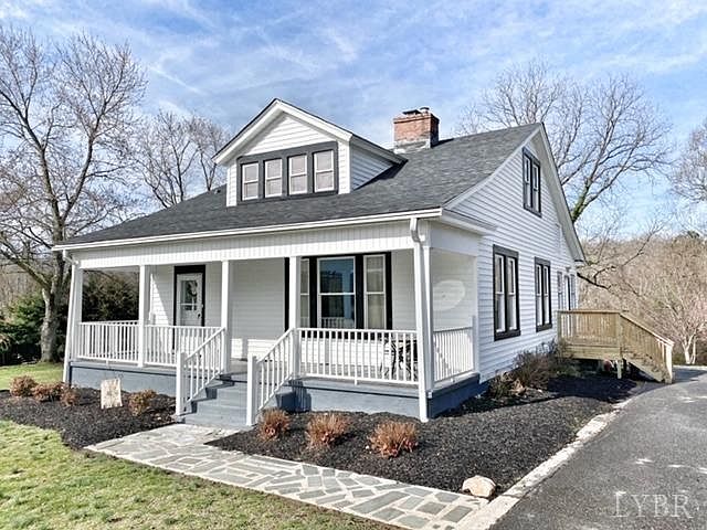 1st image of 2015 Mimosa Dr