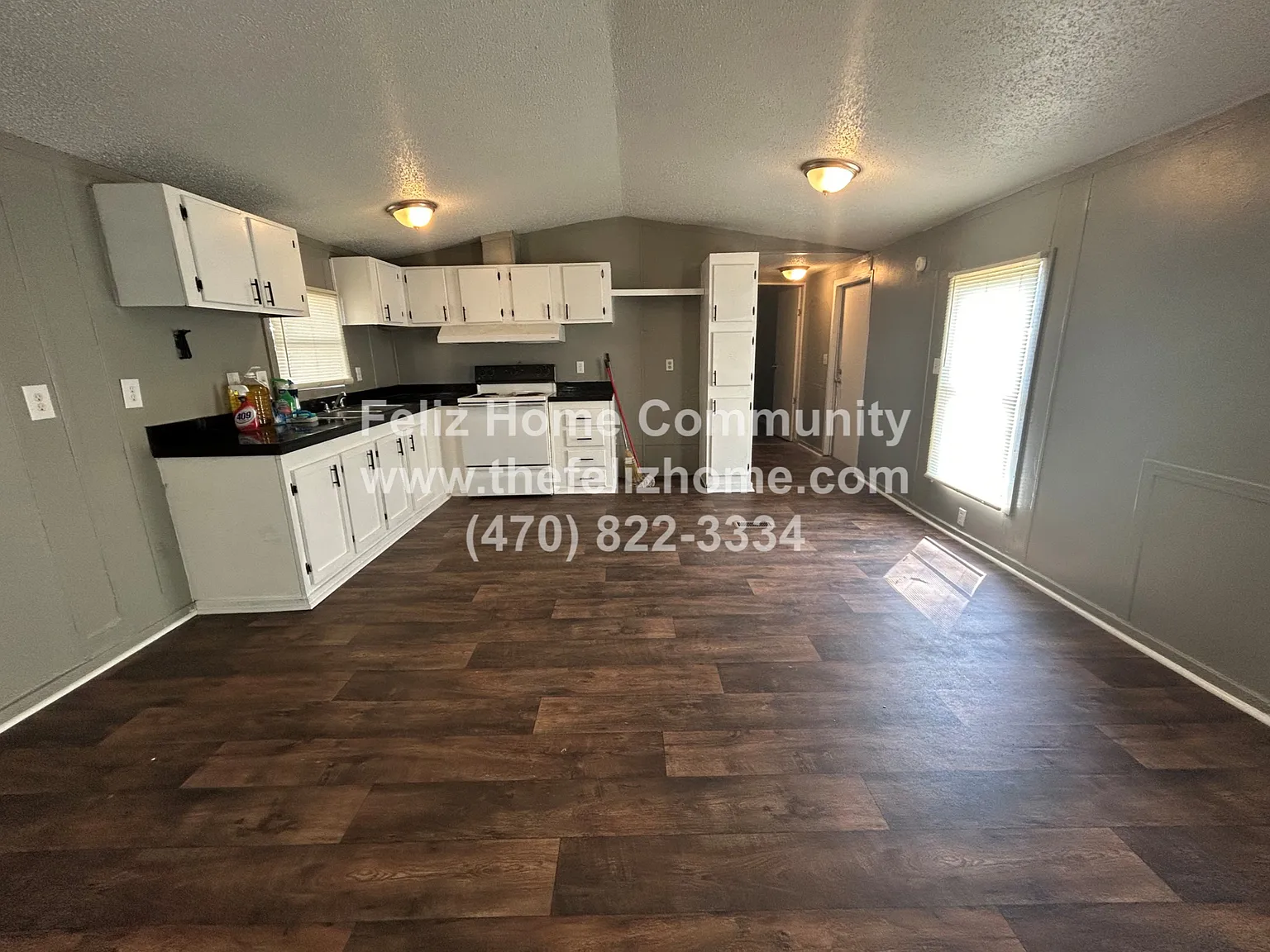 3 bed, 1000 sqft, $875 — Photo 3