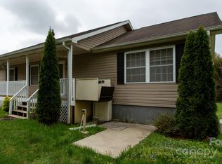 293 Gap Creek Rd, Fletcher, NC 28732