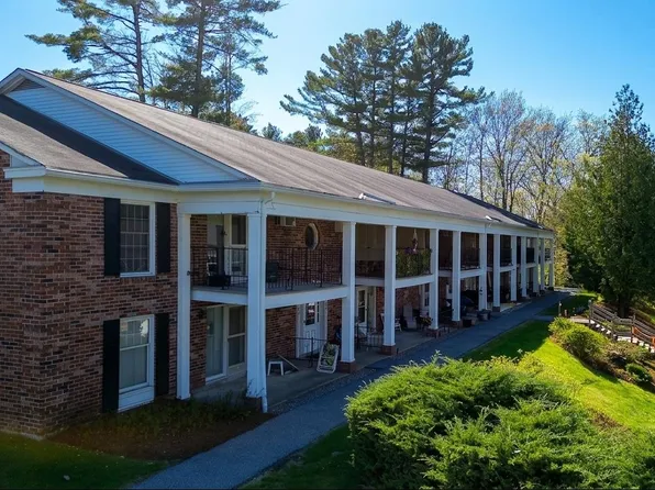 100 Kennedy Drive #74, South Burlington, VT 05403