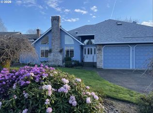 325 N Peacock Ct, Newberg, OR