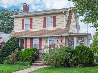 52 Pershing Rd, Clifton, NJ, 07013