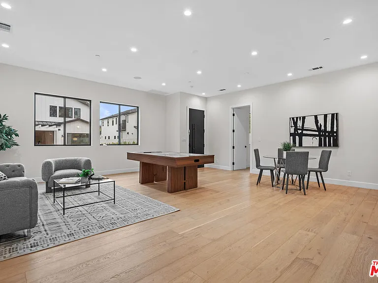 4475 Mammoth Ave — Photo 23