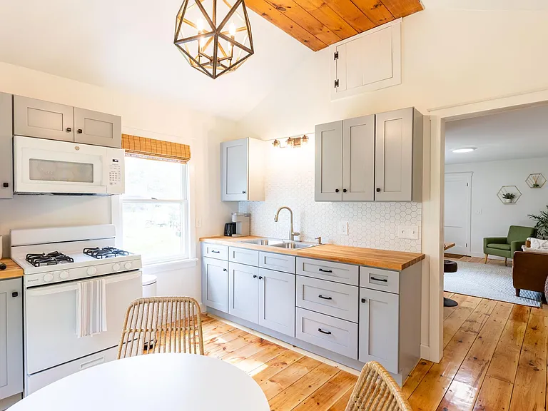 86 Picott Rd #2 — Photo 13