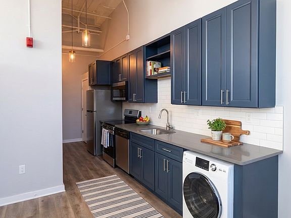 4th image of 3009 Pennsylvania Ave APT 203