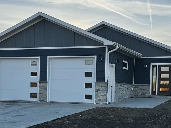 502 Cleve Blvd, Arcadia, IA 51430