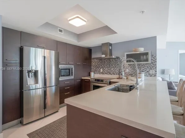 250 Sunny Isles Blvd, Sunny Isles Beach, FL