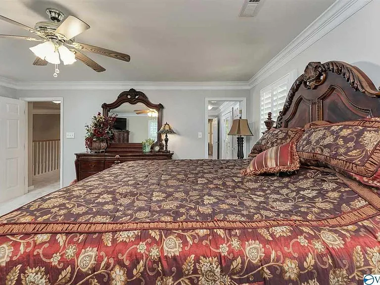 480 Mountain Oak Trl — Photo 2