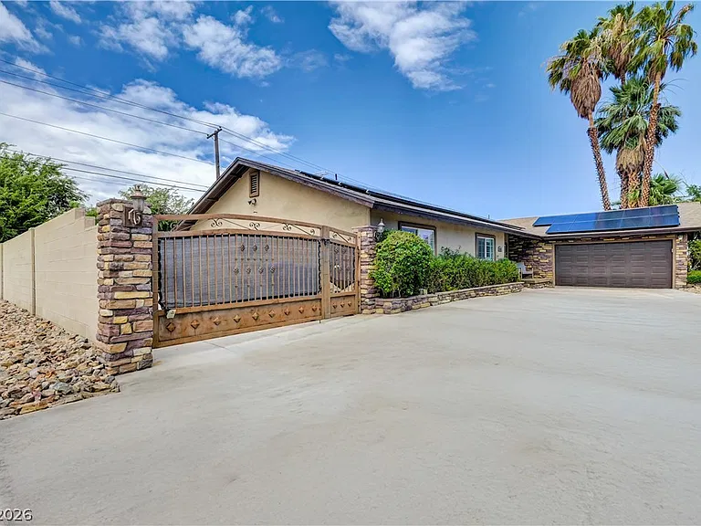 2712 W Oakey Blvd — Photo 49