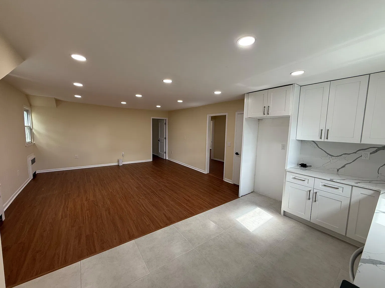3 bed, 1100 sqft, $3,500 — Photo 1