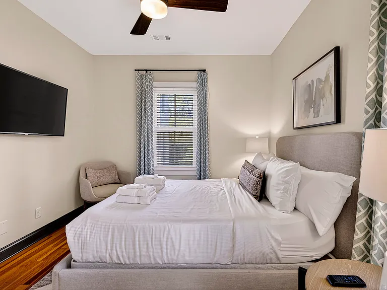 17 W Park Ave #3 — Photo 8