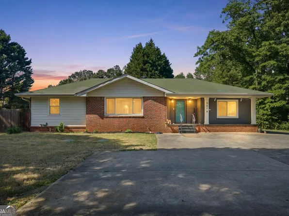 3270 Rex Rd, Rex, GA 30273