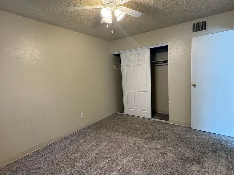 Cherry Tree Apartments — Photo 11