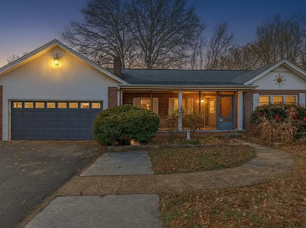 1631 Springbrook Rd, Alcoa, TN 37701