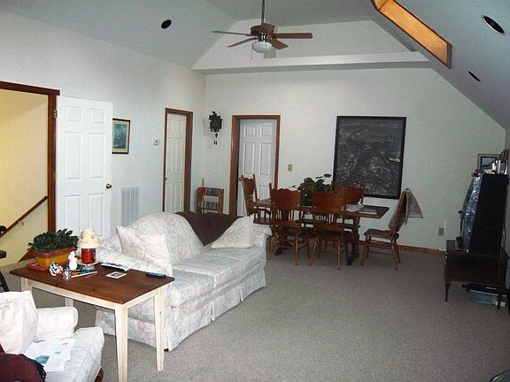 Upper Level Family Room