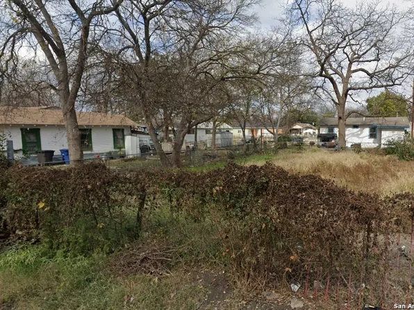 111 Del Valle Alley, San Antonio, TX 78207