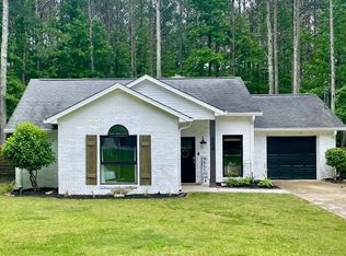 589 Lassetter Rd, Sharpsburg, GA 30277