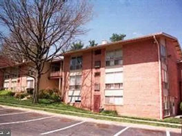 7342 Route 29 Unit 42/202, Falls Church, VA 22046