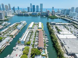 Tides Townhomes, North Miami Beach, FL 33160