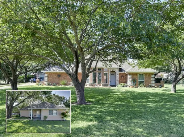 607 Shallow Creek Dr, Red Oak, TX 75154
