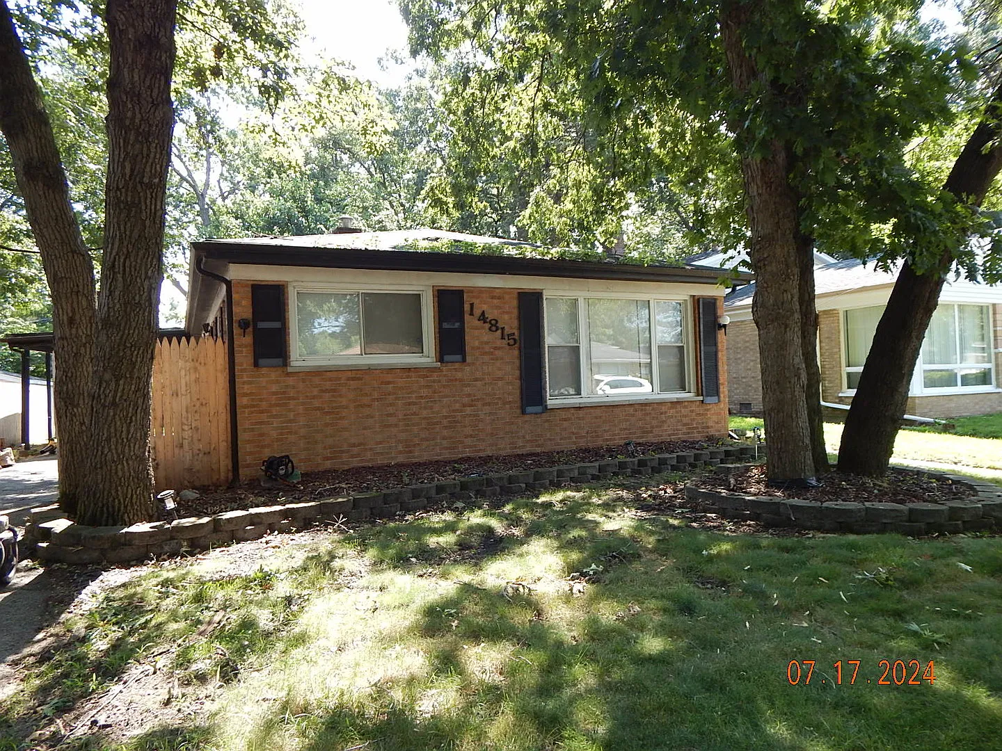 14815 Dobson Ave photo 1