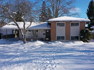 14 Tewksbury Cres, London, ON N5V 2M8