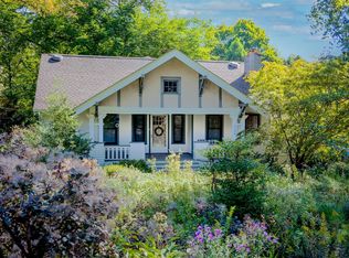 1350 Forest Ave, Saint Louis, MO