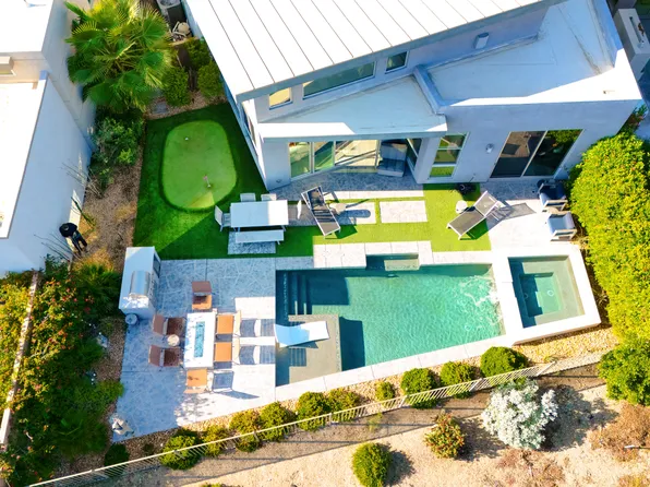 1160 Celadon St, Palm Springs, CA 92262