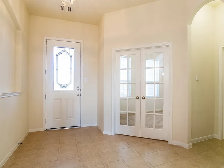 3014 Rose Trace Dr — Photo 2
