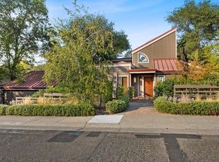 3922 Oak Hurst Cir, Fair Oaks, CA 95628