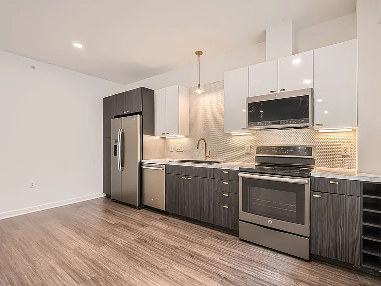 4361 S Congress Ave #236 — Photo 8
