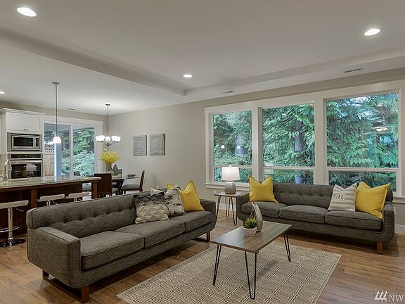 4th image of 3513 Fox Ct Lot 16