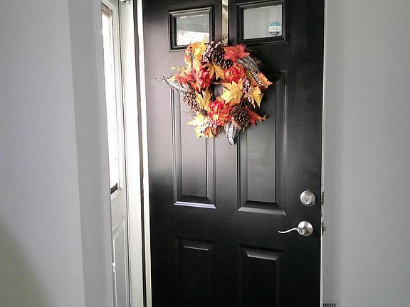 2nd image of 88 Chaucer Court