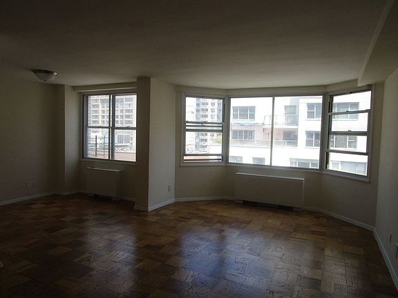 4th image of 250 E 63rd St APT 18B