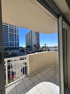 6801 Harding Ave APT 509, Miami Beach, FL, 33141