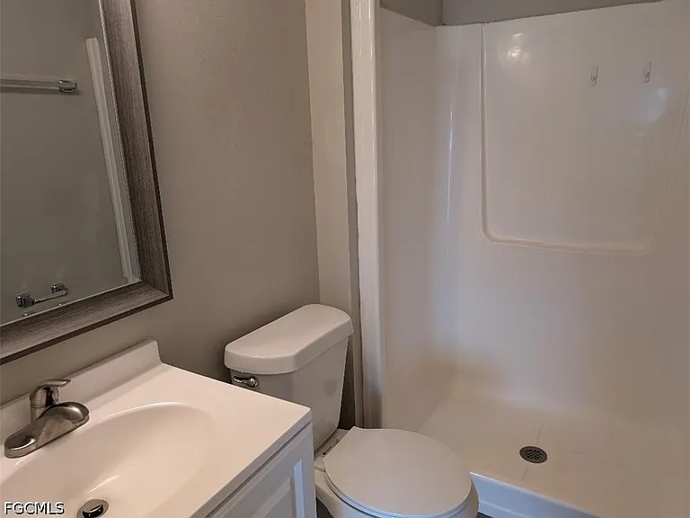 218 Hancock Bridge Pkwy #6 — Photo 5