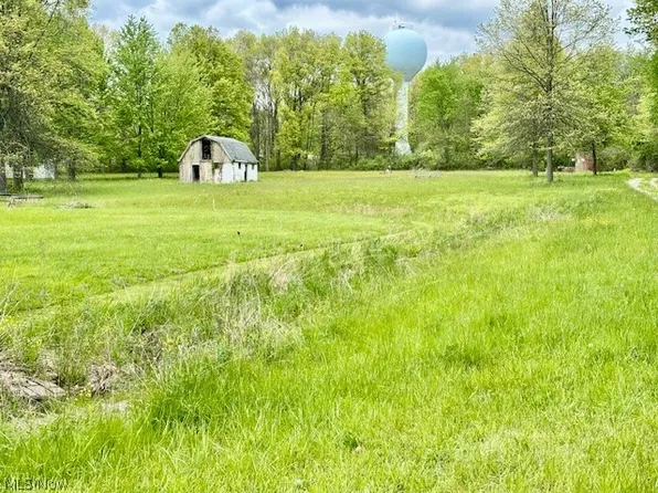 State Rd, Warren, OH 44483