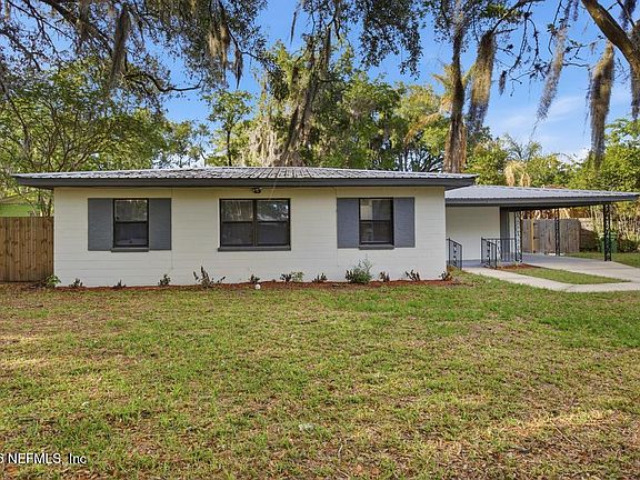 4th image of 120 E OAK HILL Drive