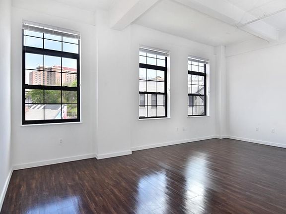 2nd image of 2 Mill St Floor 5