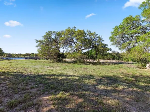 325 S Calvin Barrett, Blanco, TX 78606