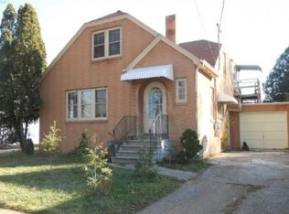 225 Quinton St, Green Bay, WI 54302