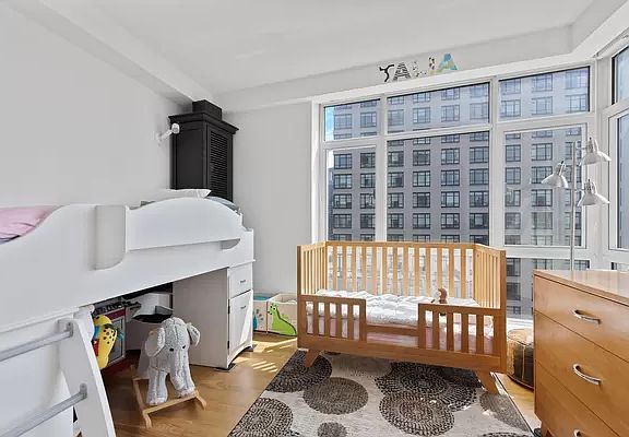 4th image of 189 Schermerhorn St APT 18J