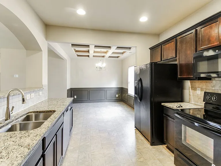 661 Sweet Ashley Way — Photo 9