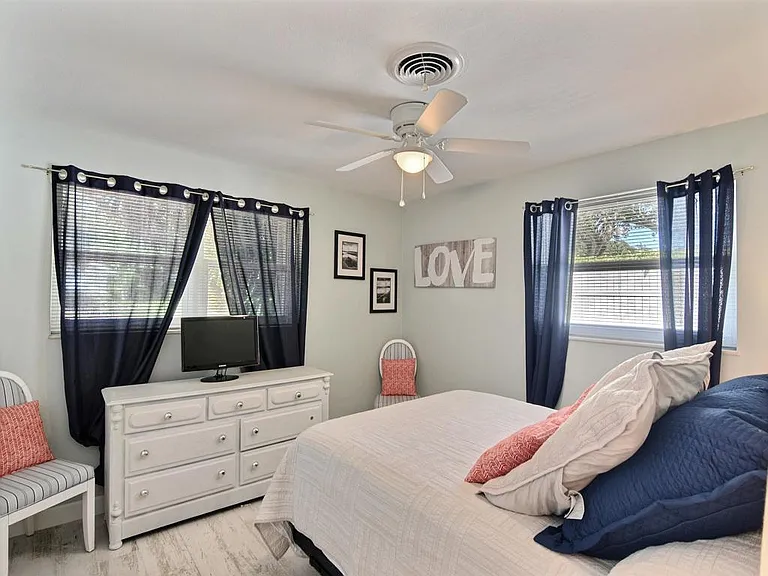 610 Honeysuckle Ln — Photo 20