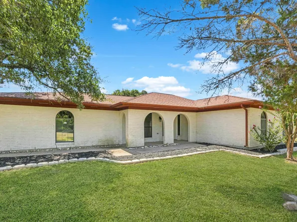 3251 Arbolado Calzada, Kempner, TX 76539